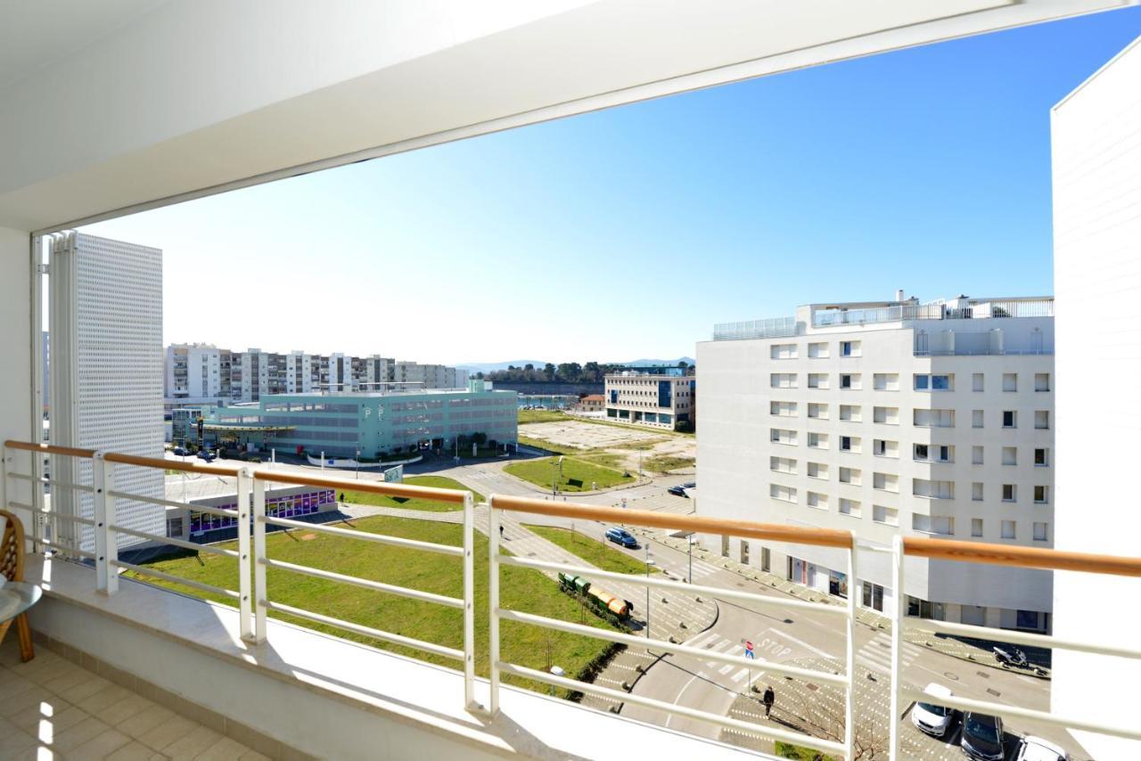 Apartment Ivon Zara Esterno foto