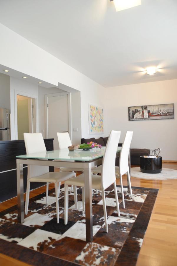 Apartment Ivon Zara Esterno foto